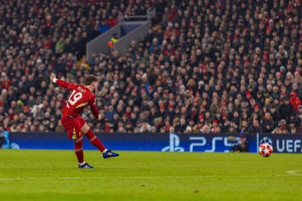 LIVERPOOL, ENGLAND - Tuesday, January 21, 2025: Liverpool's Harvey Elliott scores his side's second goal during the UEFA Champions League game between Liverpool FC and Lille OSC at Anfield. (Photo by David Rawcliffe/Propaganda)
