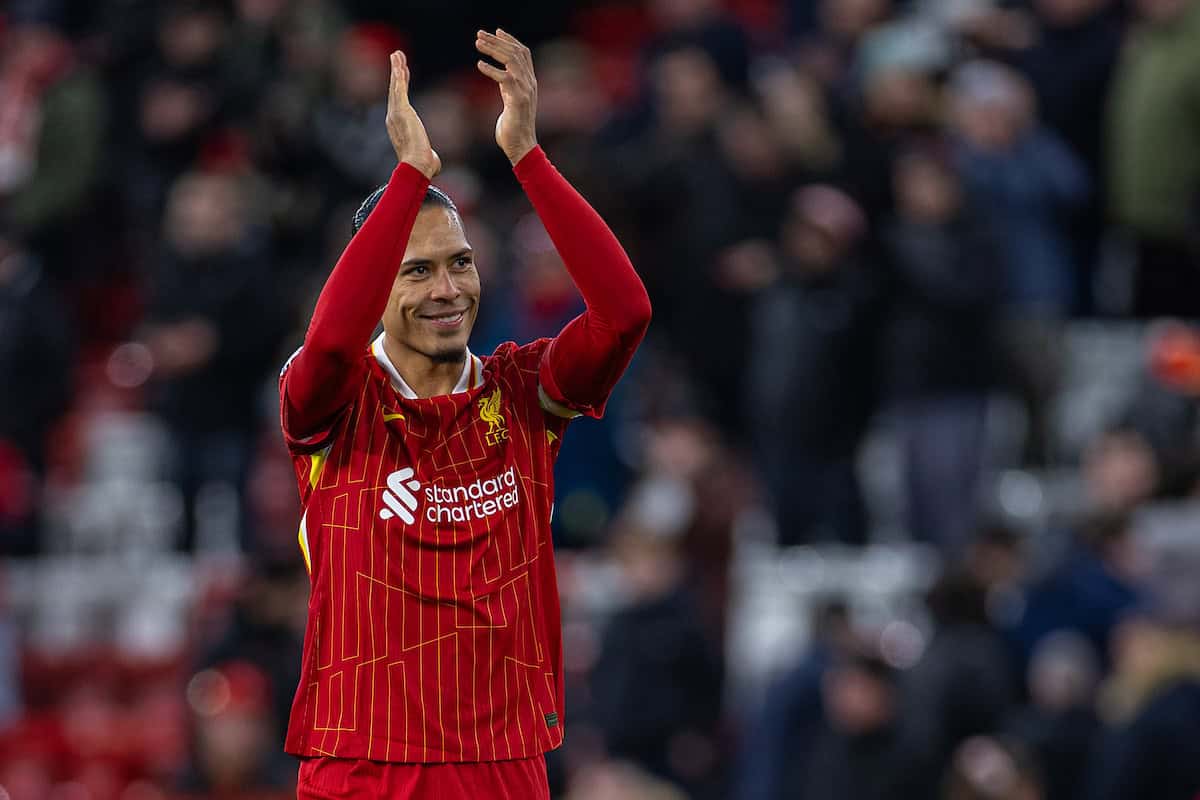 LIVERPOOL, ENGLAND - Saturday, January 25, 2025: Liverpool's captain Virgil van Dijk applauds the supporters after the FA Premier League match between Liverpool FC and Ipswich Town FC at Anfield. Liverpool won 4-1. (Photo by David Rawcliffe/Propaganda)