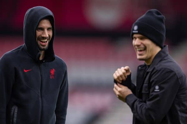 BOURNEMOUTH, ENGLAND - Saturday, February 1, 2025: Liverpool's Dominik Szoboszlai (L) and AFC Bournemouth's Milos Kerkez before the FA Premier League match between AFC Bournemouth and Liverpool FC at Dean Court. (Photo by David Rawcliffe/Propaganda)