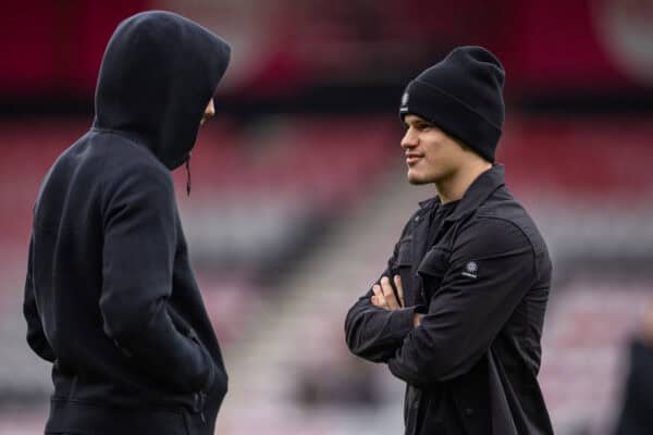 BOURNEMOUTH, ENGLAND - Saturday, February 1, 2025: Liverpool's Dominik Szoboszlai (L) and AFC Bournemouth's Milos Kerkez before the FA Premier League match between AFC Bournemouth and Liverpool FC at Dean Court. (Photo by David Rawcliffe/Propaganda)