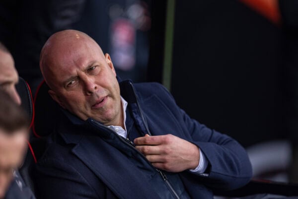 BOURNEMOUTH, ENGLAND - Saturday, February 1, 2025: Liverpool's head coach Arne Slot before the FA Premier League match between AFC Bournemouth and Liverpool FC at Dean Court. (Photo by David Rawcliffe/Propaganda)