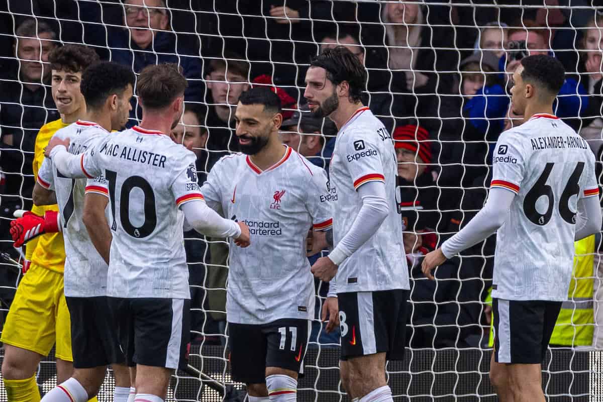 BOURNEMOUTH, ENGLAND - Saturday, February 1, 2025: Liverpool's Mohamed Salah celebrates after scoring the first goal from a penalty kick during the FA Premier League match between AFC Bournemouth and Liverpool FC at Dean Court. (Photo by David Rawcliffe/Propaganda)