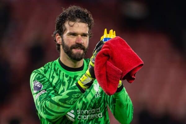 BOURNEMOUTH, ENGLAND - Saturday, February 1, 2025: Liverpool's goalkeeper Alisson Becker applauds the supporters after the FA Premier League match between AFC Bournemouth and Liverpool FC at Dean Court. (Photo by David Rawcliffe/Propaganda)