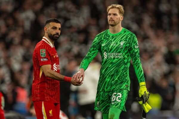 LONDON, ENGLAND - Sunday, March 16, 2025: Liverpool's Mohamed Salah (L) and goalkeeper Caoimhin Kelleher look dejected after the Football League Cup Final match between Liverpool FC and Newcastle United FC at Wembley Stadium. Newcastle United won 2-1. (Photo by David Rawcliffe/Propaganda)