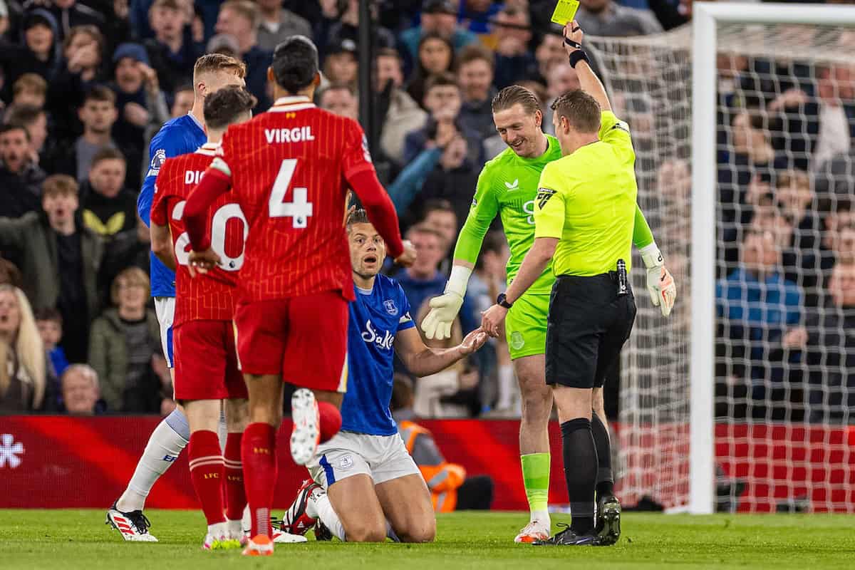 LIVERPOOL, ENGLAND - Wednesday, April 2, 2025: Everton's James Tarkowski is shown a yellow card during the FA Premier League match between Liverpool FC and Everton FC, the 246th Merseyside Derby, at Anfield. (Photo by David Rawcliffe/Propaganda)