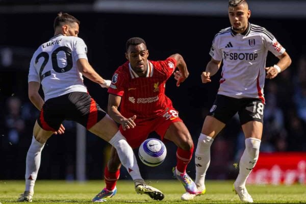 LONDON, ENGLAND - Sunday, April 6, 2025: Liverpool's Ryan Gravenberch during the FA Premier League match between Fulham FC and Liverpool FC at Craven Cottage. (Photo by David Rawcliffe/Propaganda)