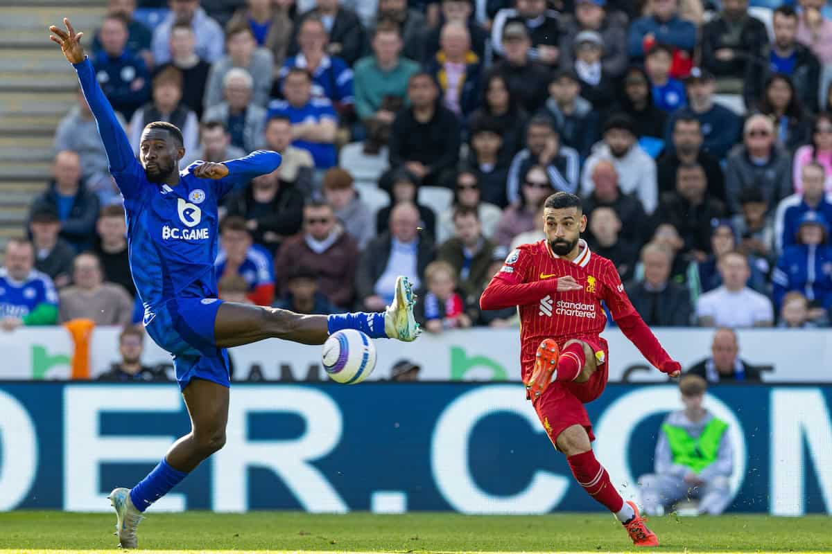 LEICESTER, ENGLAND - Sunday, April 20, 2025: Liverpool's Mohamed Salah during the FA Premier League match between Leicester City FC and Liverpool FC at the King Power Stadium. (Photo by David Rawcliffe/Propaganda)