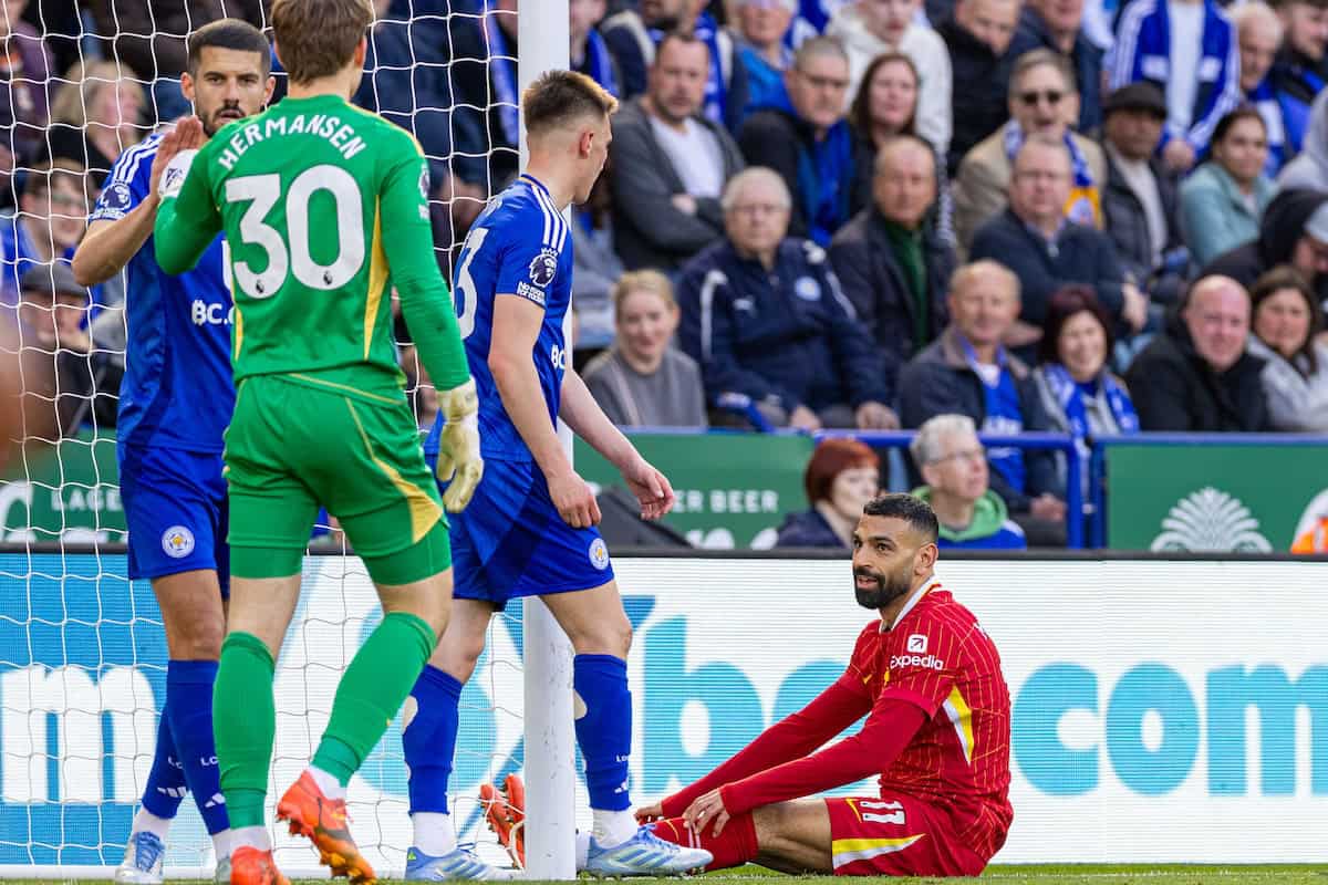 LEICESTER, ENGLAND - Sunday, April 20, 2025: Liverpool's Mohamed Salah reacts after missing a chance during the FA Premier League match between Leicester City FC and Liverpool FC at the King Power Stadium. (Photo by David Rawcliffe/Propaganda)