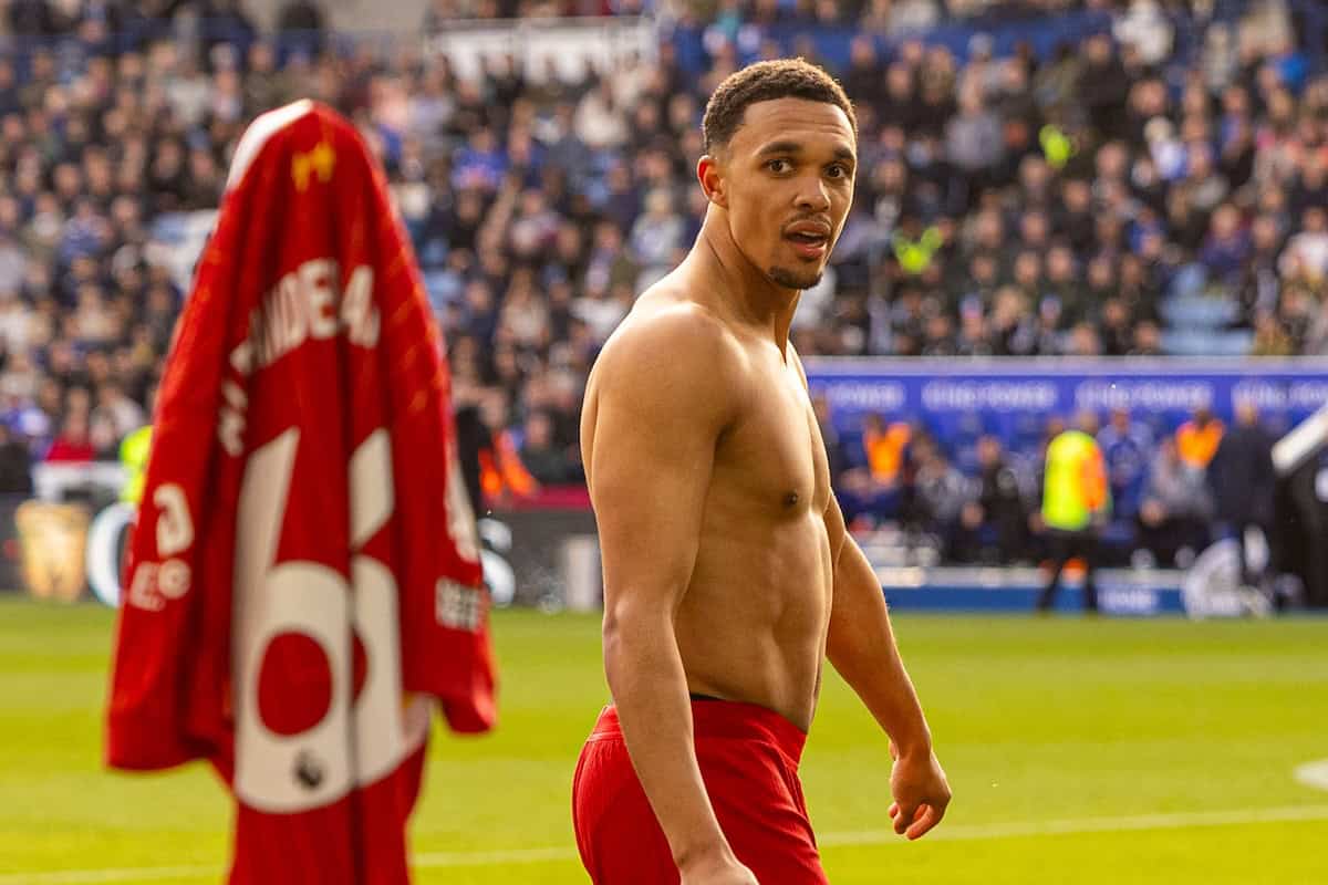 LEICESTER, ENGLAND - Sunday, April 20, 2025: Liverpool's Trent Alexander-Arnold celebrates after scoring the first goal during the FA Premier League match between Leicester City FC and Liverpool FC at the King Power Stadium. (Photo by David Rawcliffe/Propaganda)
