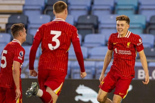 MANCHESTER, ENGLAND - Friday, April 25, 2025: Liverpool's Tommy Pilling celebrates after scoring the first equalising goal during the Premier League 2 Play-Off Round of 16 match between Manchester City FC Under-21's and Liverpool FC Under-21's at the Joie Stadium. (Photo by David Rawcliffe/Propaganda)