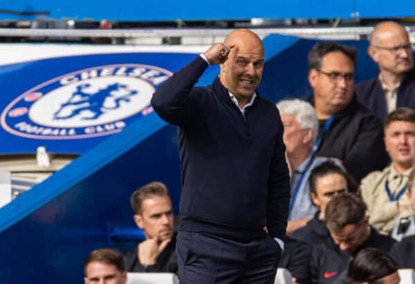 LONDON, ENGLAND - Sunday, May 4, 2025: Liverpool's head coach Arne Slot during the FA Premier League match between Chelsea FC and Liverpool FC at Stamford Bridge. (Photo by David Rawcliffe/Propaganda)