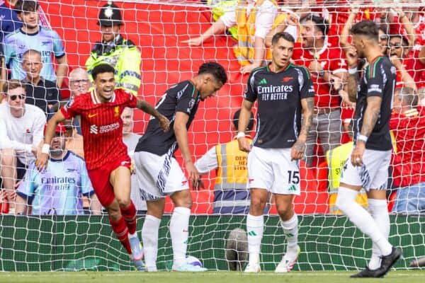 LIVERPOOL, ENGLAND - Sunday, May 11, 2025: Liverpool's Luis Díaz celebrates after scoring the second goal during the FA Premier League match between Liverpool FC and Arsenal FC at Anfield. (Photo by David Rawcliffe/Propaganda)