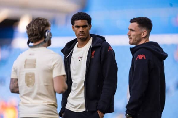 BRIGHTON & HOVE, ENGLAND - Monday, May 19, 2025: Liverpool's Harvey Elliott, Jarell Quansah and Andrew Roberston before the FA Premier League match between Brighton & Hove Albion FC and Liverpool FC at the American Express Community Stadium. (Photo by David Rawcliffe/Propaganda)