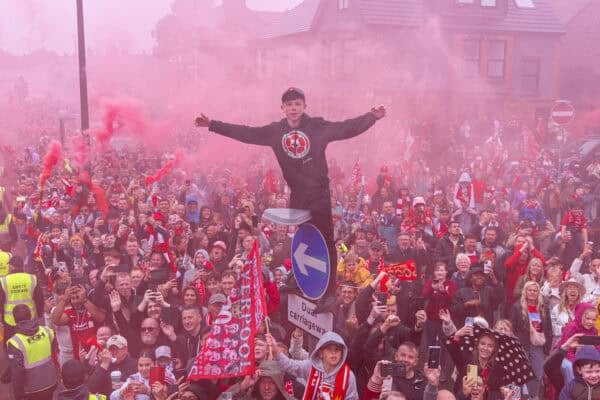 LIVERPOOL, ENGLAND - Monday, May 26, 2025: Liverpool's supporters during an open top bus parade through the city as the Reds celebrate winning the FA Premier League and becoming Champions of England for the 20th time. (Photo by David Rawcliffe/Propaganda)