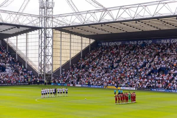 PRESTON, ENGLAND - Sunday, July 13, 2025: 
Preston North End and Liverpool FC players line up for a minute silence in memory of Diogo Jota and Andre Silva before a pre-season friendly between Preston North End and Liverpool at Deepdale. (Photo by David Rawcliffe/Propaganda)