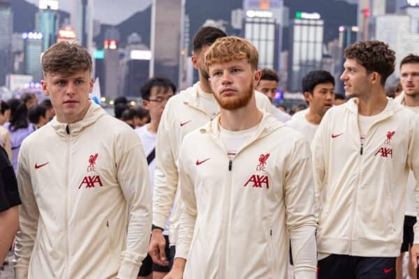 HONG KONG - Monday, July 21, 2025: Liverpool's Ben Doak and Luca Stephenson during a team walk along the Avenue of Stars after the squad arrived at the Rosewood Hotel in Hong Kong ahead of the Hong Kong Football Festival 2025 pre-season tournament. (Photo by David Rawcliffe/Propaganda)