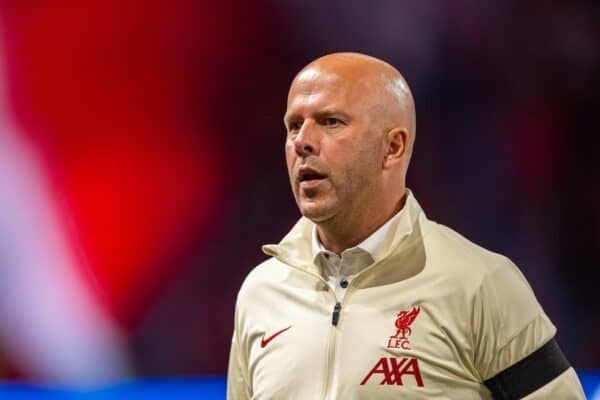 HONG KONG - Saturday, July 26, 2025: Liverpool's head coach Arne Slot during the Hong Kong Football Festival 2025 pre-season match against AC Milan at the Kai Tak Stadium in Hong Kong on Day Six of the club's Asia Tour. (Photo by David Rawcliffe/Propaganda)