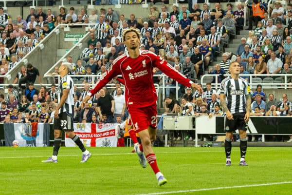 NEWCASTLE-UPON-TYNE, ENGLAND - Monday, August 25, 2025: Liverpool's Hugo Ekitike celebrates after scoring the second goal during the FA Premier League match between Newcastle United FC and Liverpool FC at St James' Park. (Photo by David Rawcliffe/Propaganda)