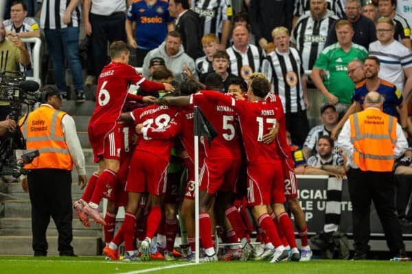 NEWCASTLE-UPON-TYNE, ENGLAND - Monday, August 25, 2025: Liverpool players celebrate after scoring the third goal during the FA Premier League match between Newcastle United FC and Liverpool FC at St James' Park. (Photo by David Rawcliffe/Propaganda)