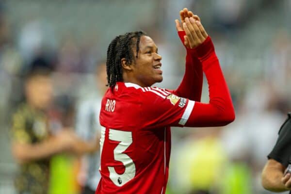 NEWCASTLE-UPON-TYNE, ENGLAND - Monday, August 25, 2025: Liverpool's debut goalscorer Rio Ngumoha celebrating in front the supporters after the final whistle during the FA Premier League match between Newcastle United FC and Liverpool FC at St James' Park. (Photo by David Rawcliffe/Propaganda)