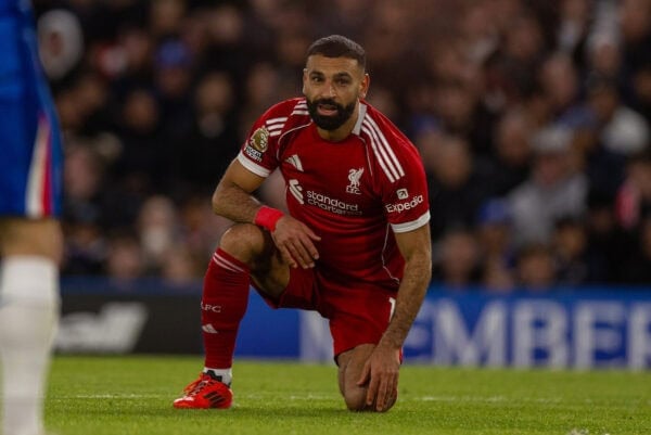 LONDON, ENGLAND - Saturday, October 4, 2025: Liverpool's Mohamed Salah during the FA Premier League match between Chelsea FC and Liverpool FC at Stamford Bridge. (Photo by David Rawcliffe/Propaganda)