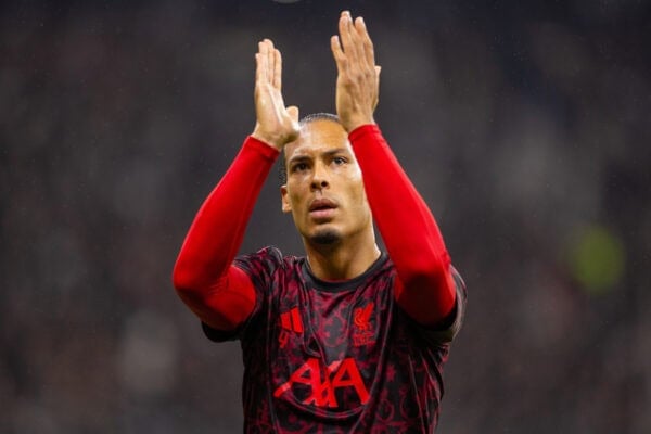 FRANKFURT, GERMANY - Wednesday, October 22, 2025: Liverpool's captain Virgil van Dijk applauding supporters during the pre-match warm-up before the UEFA Champions League match between Eintracht Frankfurt and Liverpool FC at the Waldstadion. (Photo by David Rawcliffe/Propaganda)