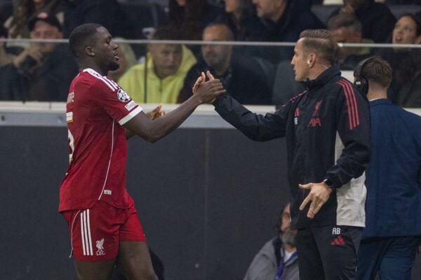 FRANKFURT, GERMANY - Wednesday, October 22, 2025: Liverpool's Ibrahima Konaté celebrates with set-piece coach Aaron Briggs (R) after scoring the third goal during the UEFA Champions League match between Eintracht Frankfurt and Liverpool FC at the Waldstadion. (Photo by David Rawcliffe/Propaganda)