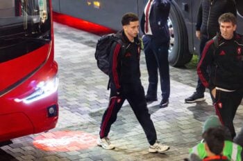 LONDON, ENGLAND - Saturday, October 24, 2025: Liverpool's Kieran Morrison arrives before the FA Premier League match between Brentford FC and Liverpool FC at the Brentford Community Stadium. (Photo by David Rawcliffe/Propaganda) Football – FA Premier League – Brentford  FC v Liverpool FC