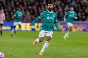 LONDON, ENGLAND - Saturday, October 24, 2025: Liverpool's Mohamed Salah during the FA Premier League match between Brentford FC and Liverpool FC at the Brentford Community Stadium. (Photo by David Rawcliffe/Propaganda) Football – FA Premier League – Brentford  FC v Liverpool FC