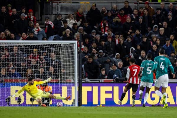 LONDON, ENGLAND - Saturday, October 24, 2025: Brentford's Kevin Schade scores the second goal during the FA Premier League match between Brentford FC and Liverpool FC at the Brentford Community Stadium. (Photo by David Rawcliffe/Propaganda)