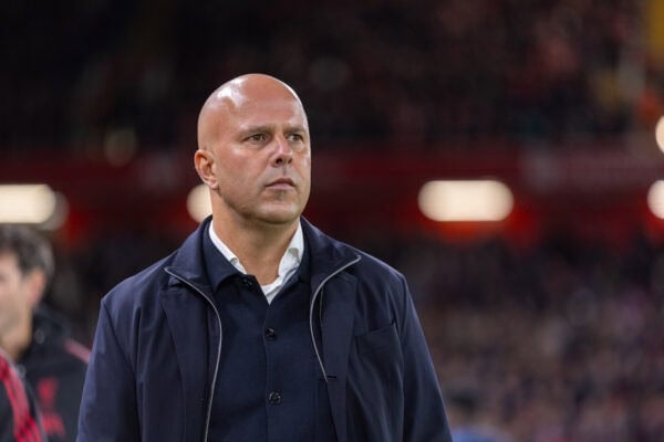LIVERPOOL, ENGLAND - Wednesday, October 29, 2025: Liverpool's head coach Arne Slot before the Football League Cup 4th Round match between Liverpool FC and Crystal Palace FC at Anfield. (Photo by David Rawcliffe/Propaganda)