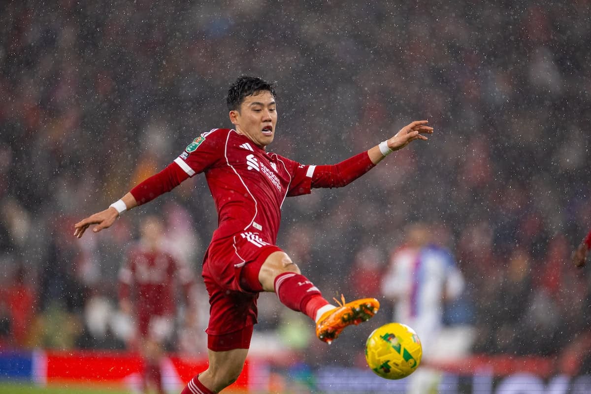 LIVERPOOL, ENGLAND - Wednesday, October 29, 2025: Liverpool's Wataru End? during the Football League Cup 4th Round match between Liverpool FC and Crystal Palace FC at Anfield. (Photo by David Rawcliffe/Propaganda)