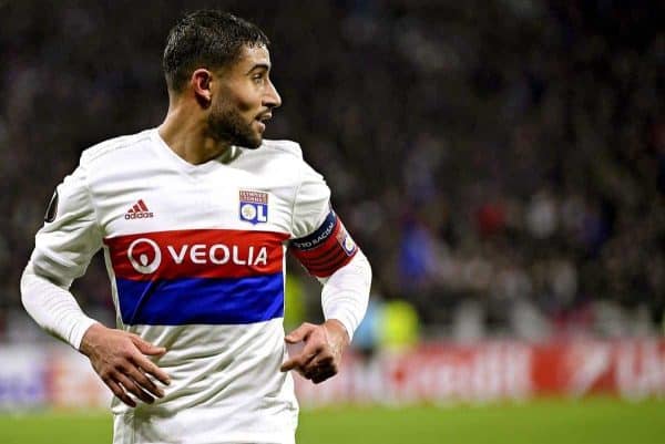 NABIL FEKIR во время матча Лиги Европы УЕФА раунд 32 между Лионом и Вильяреалом - первый раунд (фото Stephane GUIOCHON / Maxppp / PA Images)