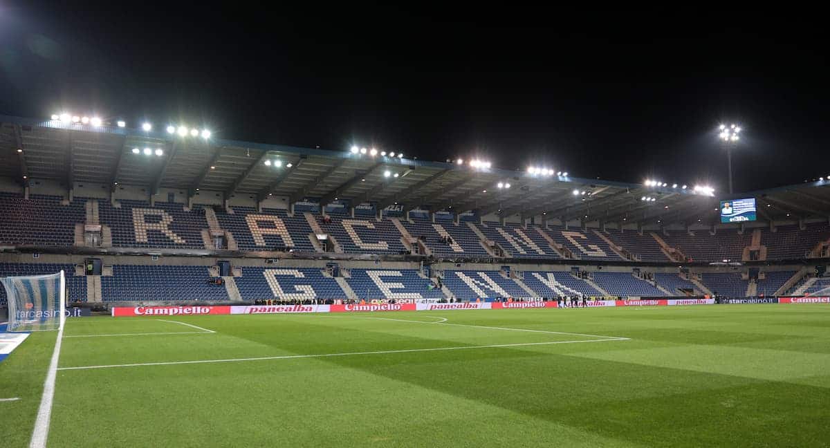 November 20, 2018 - Genk, Belgium - Genk, Belgium - Tuesday November 20, 2018: The men's national teams of the United States (USA) and Italy (ITA) play in an international friendly game at Luminus Arena. (Credit Image: © John Dorton/ISIPhotos via ZUMA Wire)