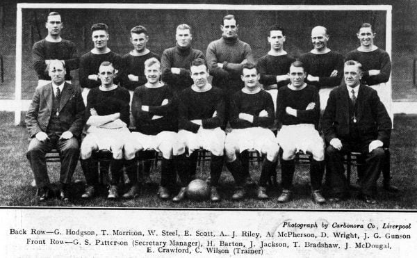 Liverpool team group: (back row, l-r) Gordon Hodgson, Tom Morrison, Willie Steel, Elisha Scott, Arthur Riley, Archie McPherson, Dave Wright, Gordon Gunson (front row, l-r) Manager George Patterson, Harold Barton, James Jackson, Tom Bradshaw, Jimmy McDougal, Ted Crawford, trainer C Wilson Liverpool FC squad photo season 1932/33 - 1930s