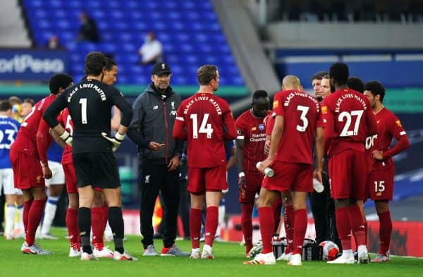 Liverpool manager Jurgen Klopp (centre left) speaks to his players during a drinks break in the Premier League match at Goodison Park, Liverpool. (Jon Super/NMC Pool/PA Wire/PA Images)