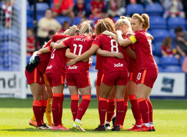 BIRKENHEAD, ENGLAND - Sunday, August 29, 2021: Liverpool's Rachel Furness in the team huddle before the FA Women’s Championship game between Liverpool FC Women and London City Lionesses FC at Prenton Park. (Pic by Paul Currie/Propaganda)