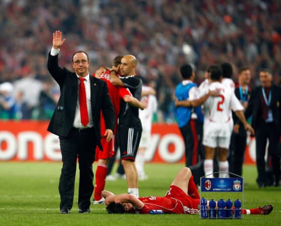 Athens, Greece - Wednesday, May 23, 2007: Liverpool's manager Rafael Benitez waves to fans after losing 2-1 to AC Milan after the UEFA Champions League Final at the OACA Spyro Louis Olympic Stadium. (Pic by David Rawcliffe/Propaganda)