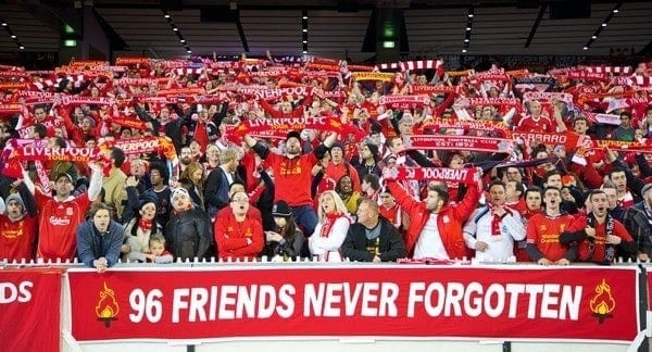 MELBOURNE, AUSTRALIA - Wednesday, July 24, 2013: Liverpool supporters during a preseason friendly match against Melbourne Victory at the Melbourne Cricket Ground. (Pic by David Rawcliffe/Propaganda)