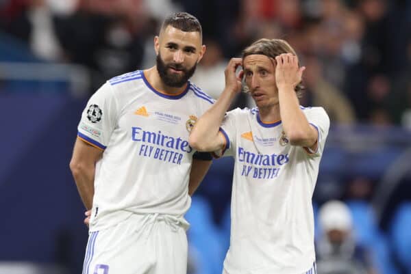 PARIS, FRANCE - Saturday, May 28, 2022: Real Madrid's Karim Benzema (L) and Luka Modric? wait for a VAR decision during the UEFA Champions League Final game between Liverpool FC and Real Madrid CF at the Stade de France. (Photo by David Rawcliffe/Propaganda)