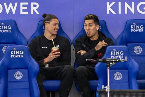 LEICESTER, ENGLAND - Monday, May 15, 2023: Liverpool's unused players Darwin Núñez (L) and Roberto Firmino (R) on the bench during the pre-match warm-up before the FA Premier League match between Leicester City FC and Liverpool FC at the King Power Stadium. (Pic by David Rawcliffe/Propaganda)