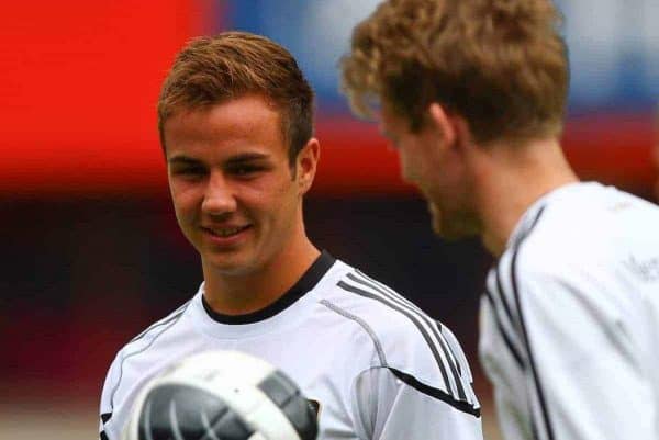 02.06.2011, Ernst Happel Stadion, Wien, AUT, UEFA EURO 2012, Qualifikation, Abschlusstraining Deutschland (GER), im Bild Mario Götze, (GER) // during the final training from Germany for the UEFA Euro 2012 Qualifier Game, Austria vs Germany, at Ernst Happel Stadium, Vienna, 2010-06-02, EXPA Pictures © 2011, PhotoCredit: EXPA/ T. Haumer